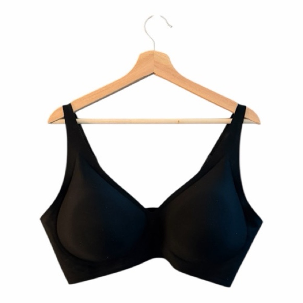 Seamless Deep V Push-Up Wireless Bra